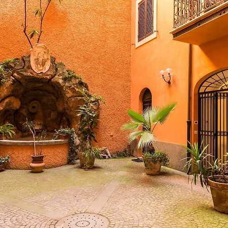 Martina Al Colosseo Apartment Rome Exterior photo